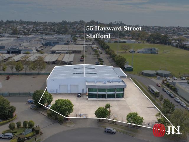 Warehouse for rent in Toombul, Queensland
