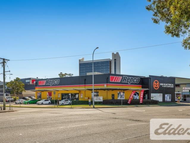 Warehouse for rent in Toombul, Queensland