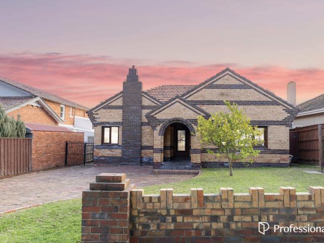 House for sale in Bentleigh