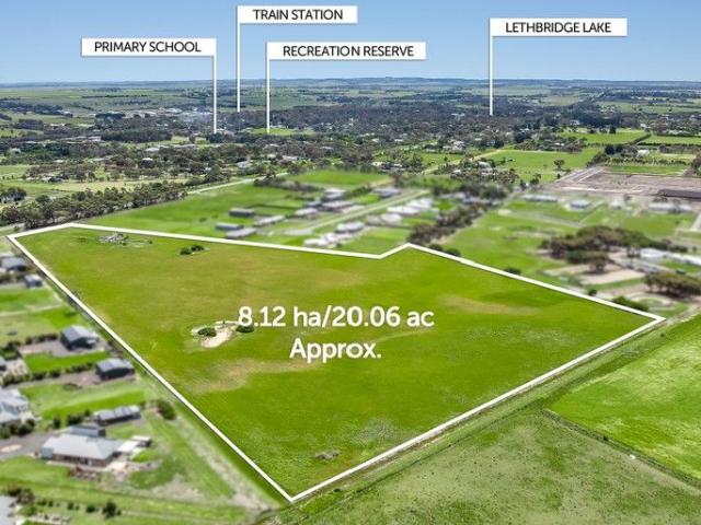 Land for sale in Lethbridge, Victoria