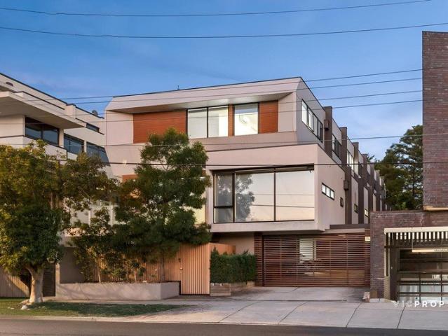 Townhouse for sale in Camerons Creek, Victoria
