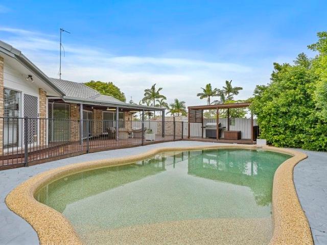 House for sale in Fernbrook, Queensland
