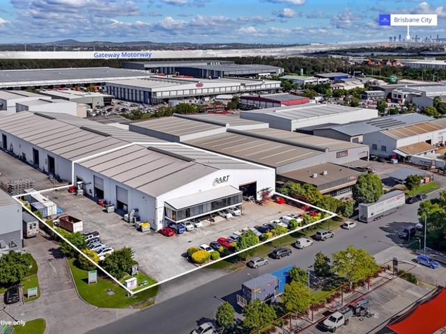 Warehouse for rent in Toombul, Queensland