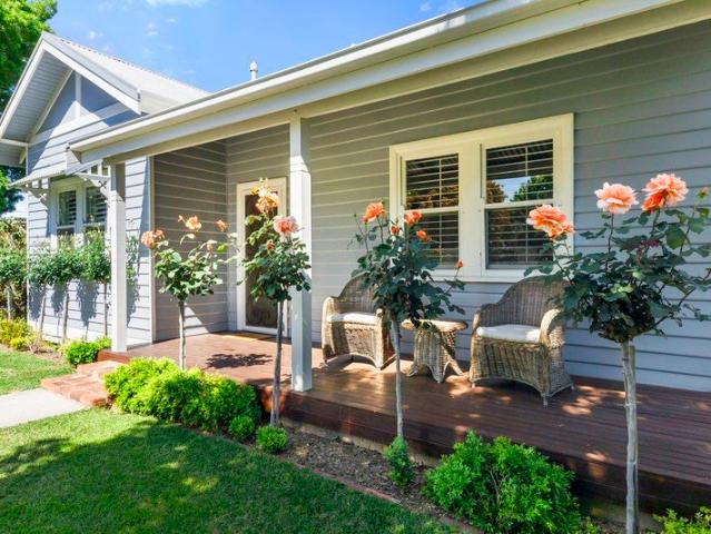 House for sale in Benalla West, Benalla