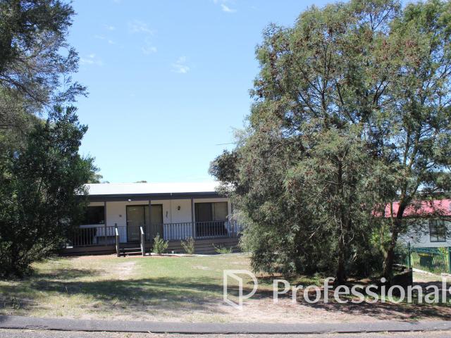 House for sale in Loch Sport, Victoria