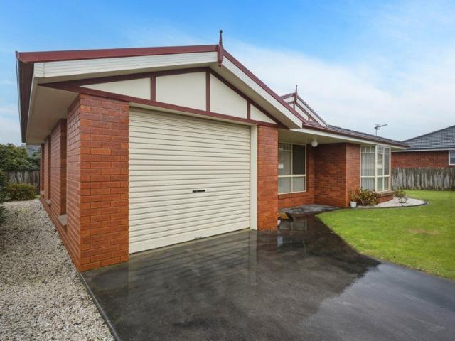 Apartment for sale in Ulverstone, Tasmania