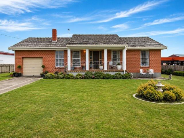 House for sale in Wynyard, Tasmania