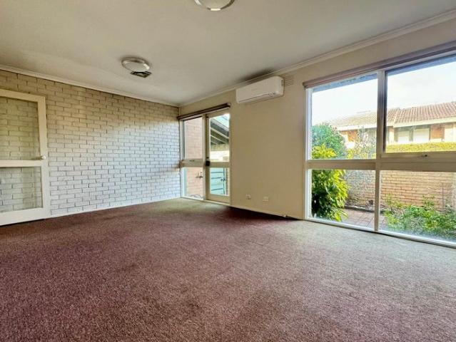 Townhouse for rent in Camerons Creek, Victoria