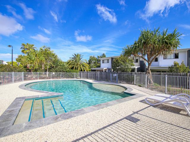 Apartment for sale in Kings Creek, Queensland