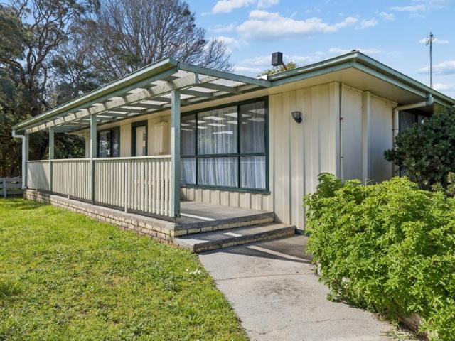 Townhouse for sale in Wonthaggi, Victoria