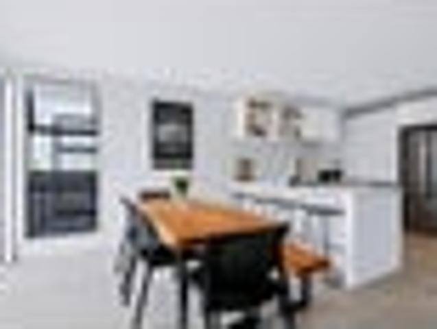 House for sale in Oratia, Oroua County