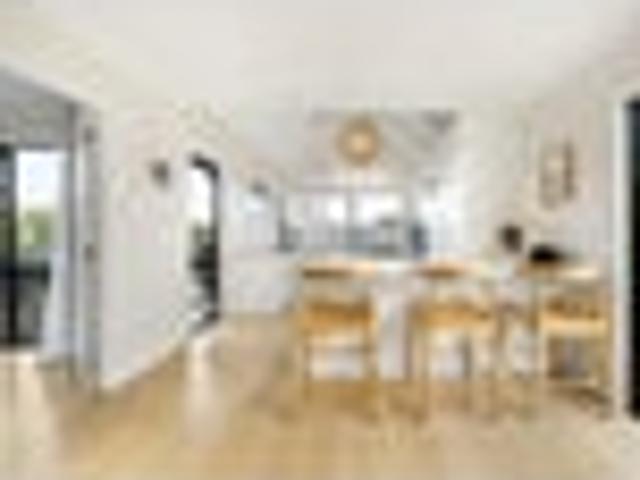 House for sale in Castor Bay, Devonport-Takapuna
