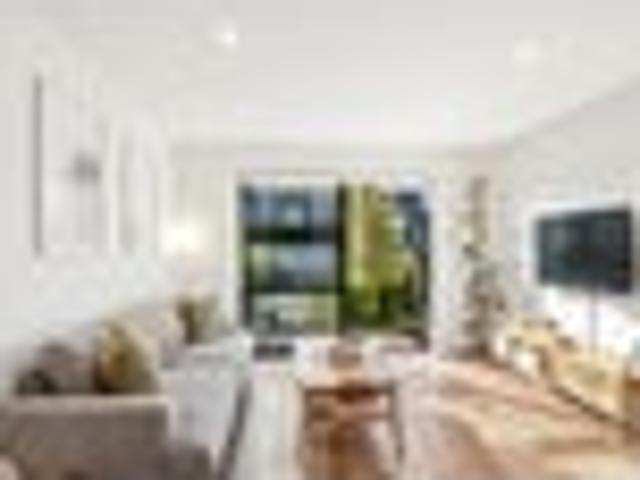 House for sale in Oratia