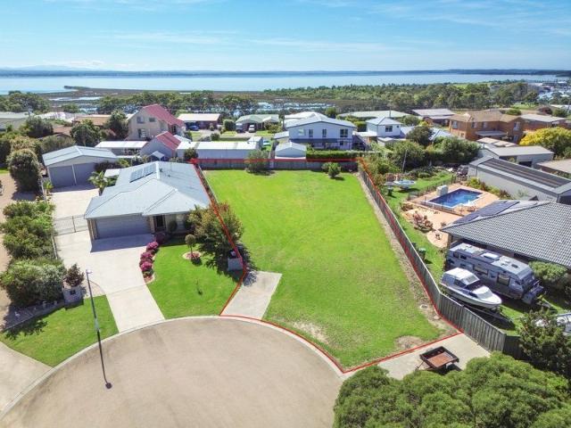 Land for sale in Paynesville, Victoria