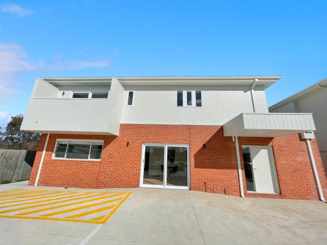 Granny Flat for rent in Geelong, Victoria