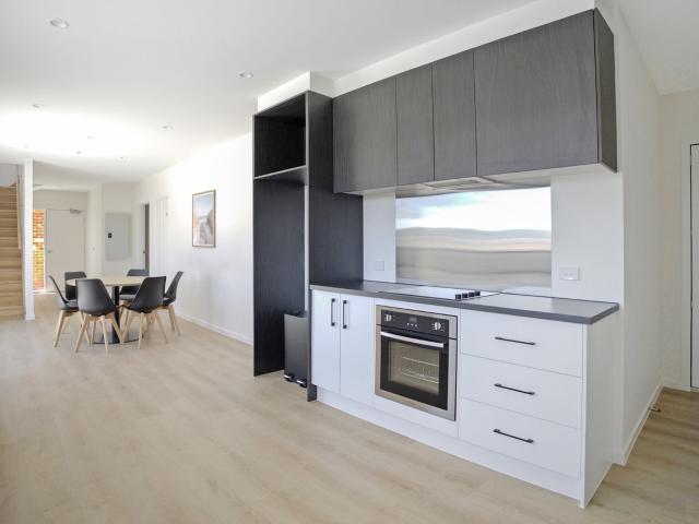 Granny Flat for rent in Geelong, Victoria