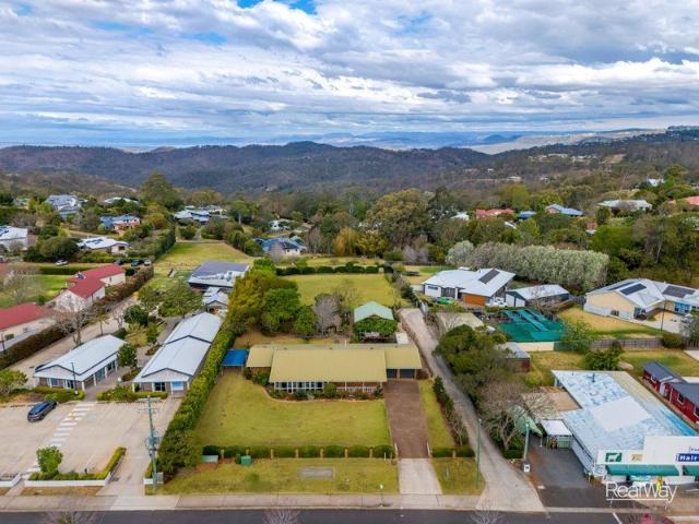 Cottage for sale in Highfields, Toowoomba Regional