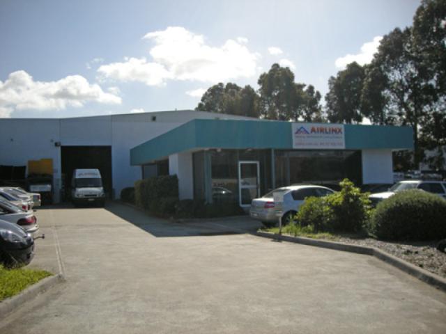 Warehouse for rent in Camerons Creek, Victoria