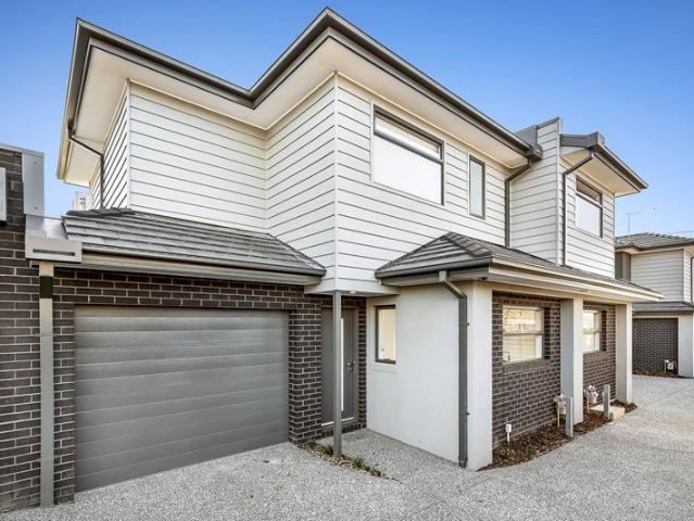 Townhouse for rent in Camerons Creek, Victoria