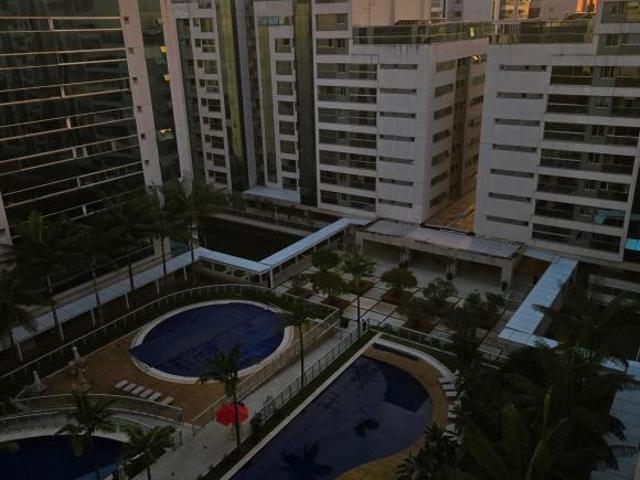 Apartamento venda em Região Geográfica Imediata do Distrito Federal, Região Integrada de Desenvolvimento do Distrito Federal e Entorno