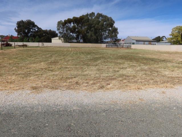 Land for sale in Jamestown, Northern Areas Council
