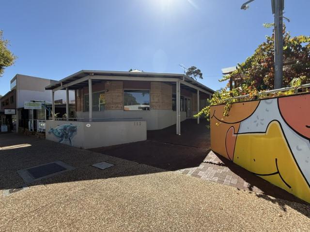 Retail for rent in Margaret River, Western Australia
