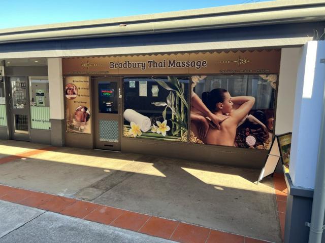 Retail for rent in Bradbury, Sydney