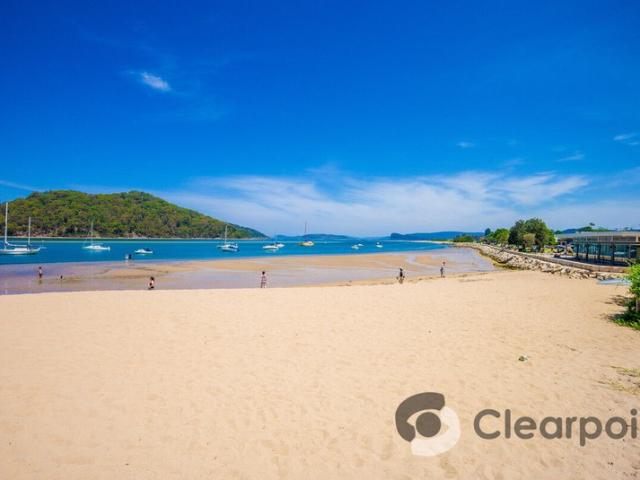 Retail for rent in Gosford, New South Wales