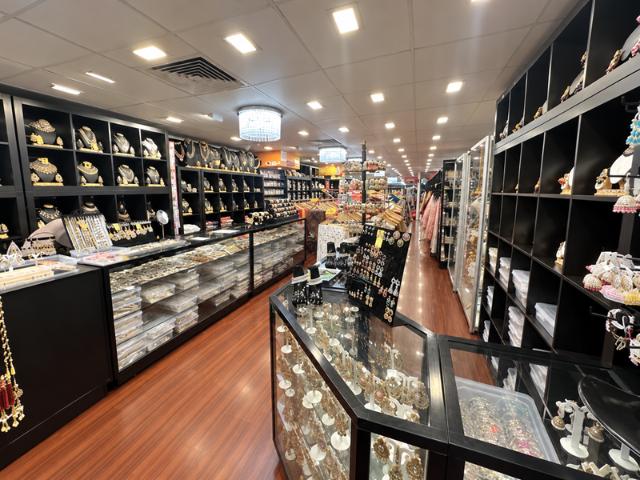 Retail for rent in Sydney, Liverpool City Council