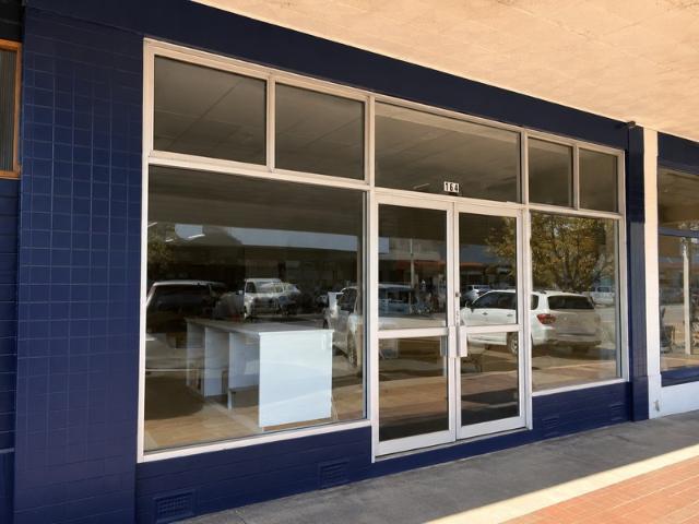 Retail for rent in Cootamundra, New South Wales
