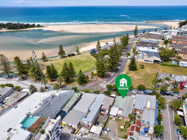 Retail for rent in The Entrance, New South Wales