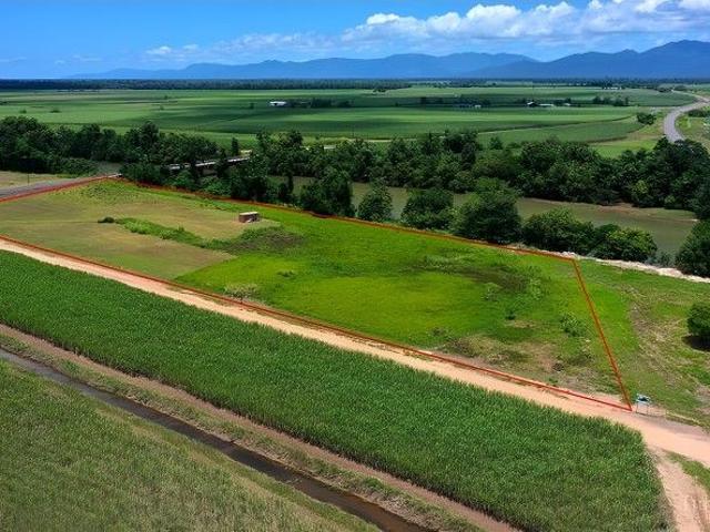 Land for sale in Silky Oak, Queensland