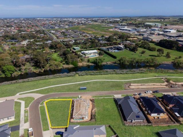 Land for sale in Riverland Estate, Warrnambool