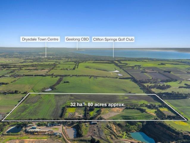 Cottage for sale in Drysdale, Victoria