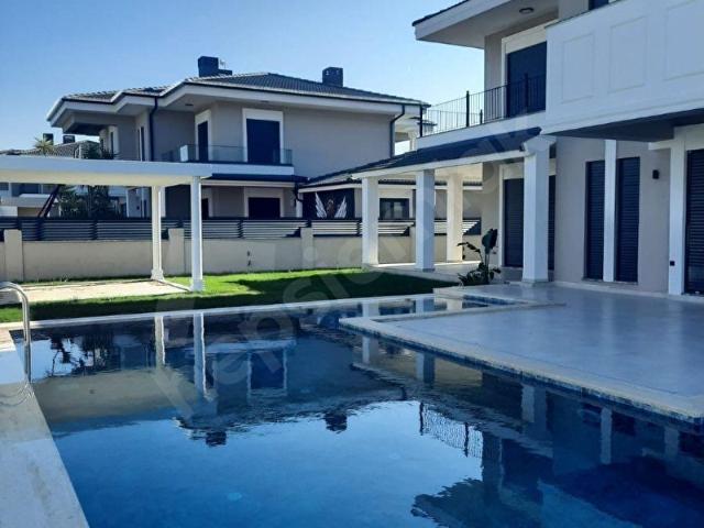 Çiğli, İzmir içerisinde satılık Villa