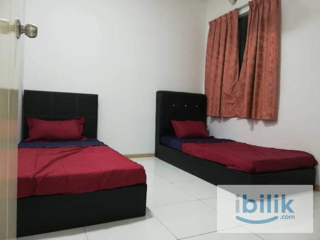 Room for rent in Petaling, Alam Impian