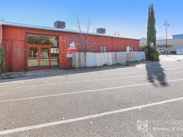 Warehouse for rent in Beechworth, Victoria