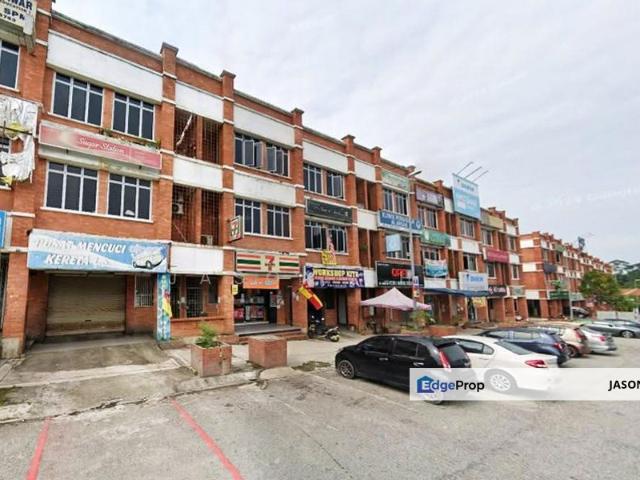 Shop for sale in Shah Alam, Petaling