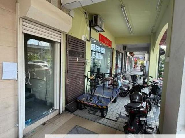 Shop for rent in Taman Petaling, Kepong