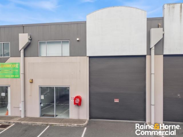 Warehouse for sale in Southport, Gold Coast City
