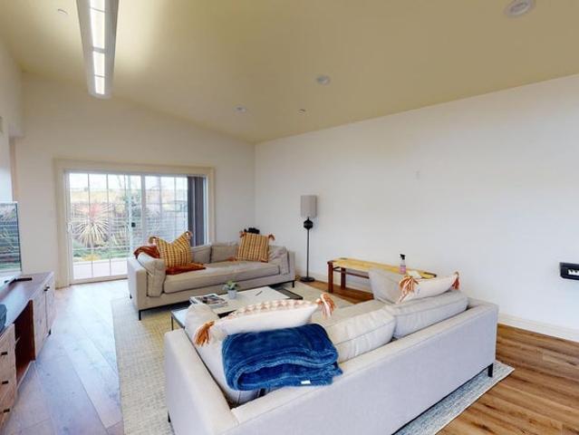 Room for rent in Palo Alto, California