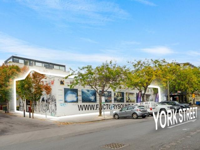 Retail for rent in Camerons Creek, Victoria