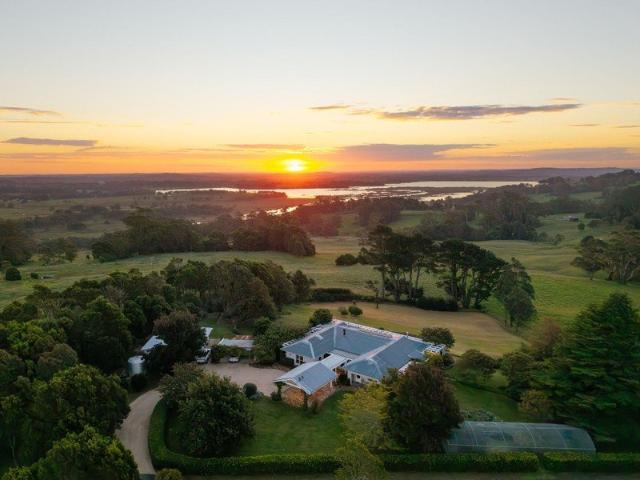 Cottage for sale in Kangaloon, New South Wales