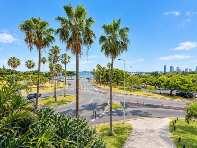 Apartment for sale in Southport, Gold Coast City
