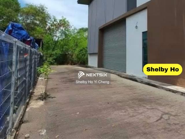 Shop for sale in Kuala Lumpur, Country Heights Damansara