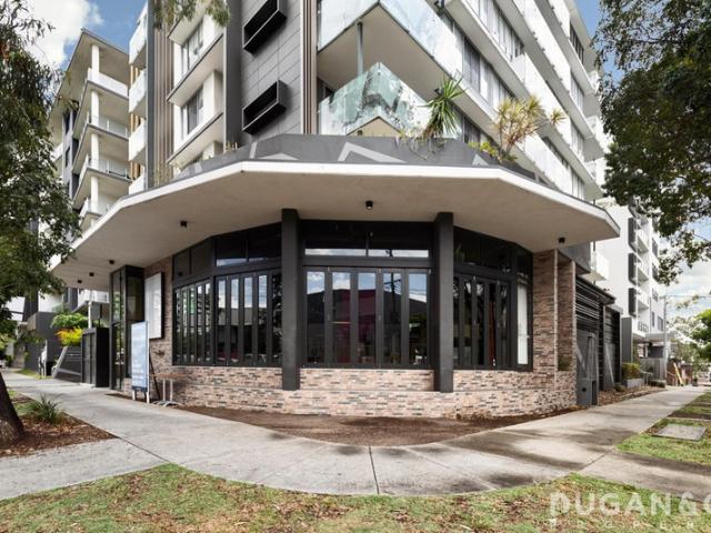 Retail for rent in Toombul, Queensland