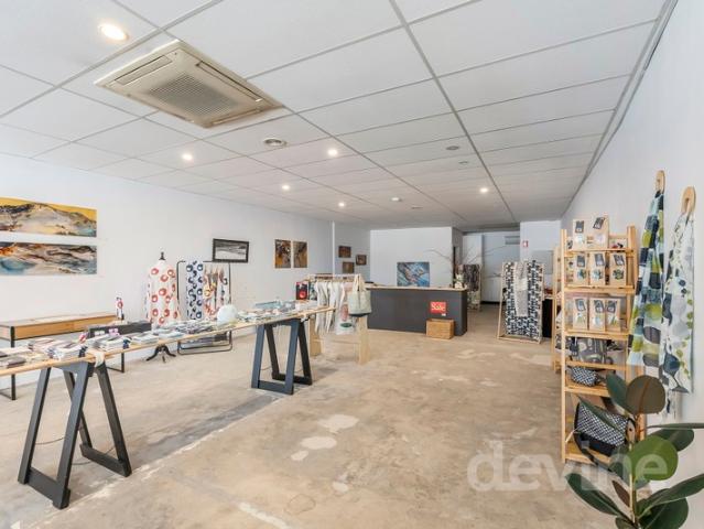 Showroom for rent in Hobart