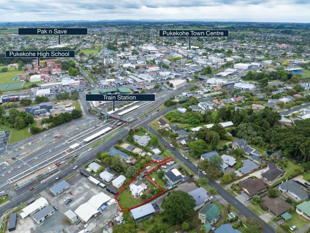 Land for sale in Awhitu, Oroua County