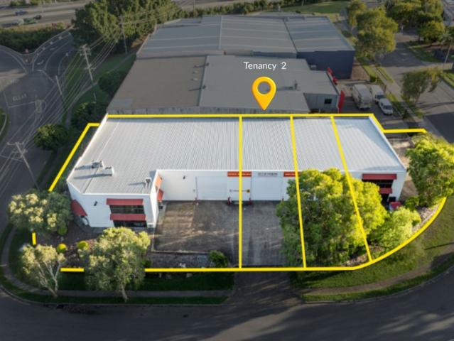 Warehouse for rent in Toombul, Queensland