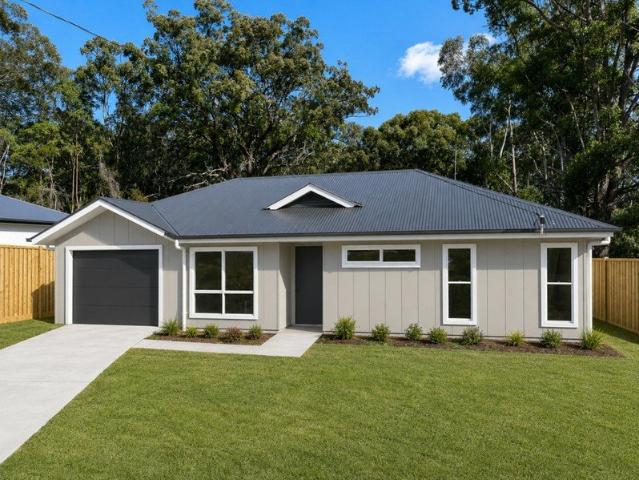 Cottage for sale in Toombul, Queensland